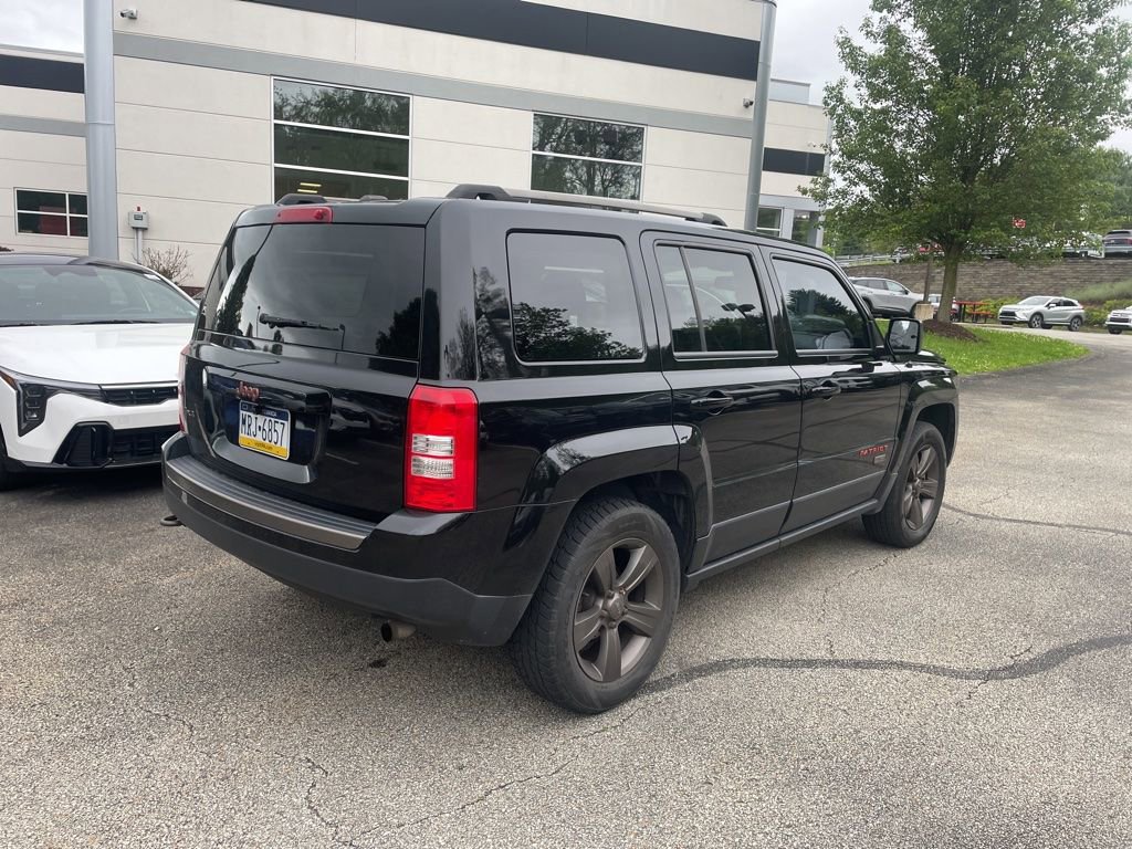 Used 2017 Jeep Patriot 75th Anniversary w/ Power Value Group AWD/4WD image 6
