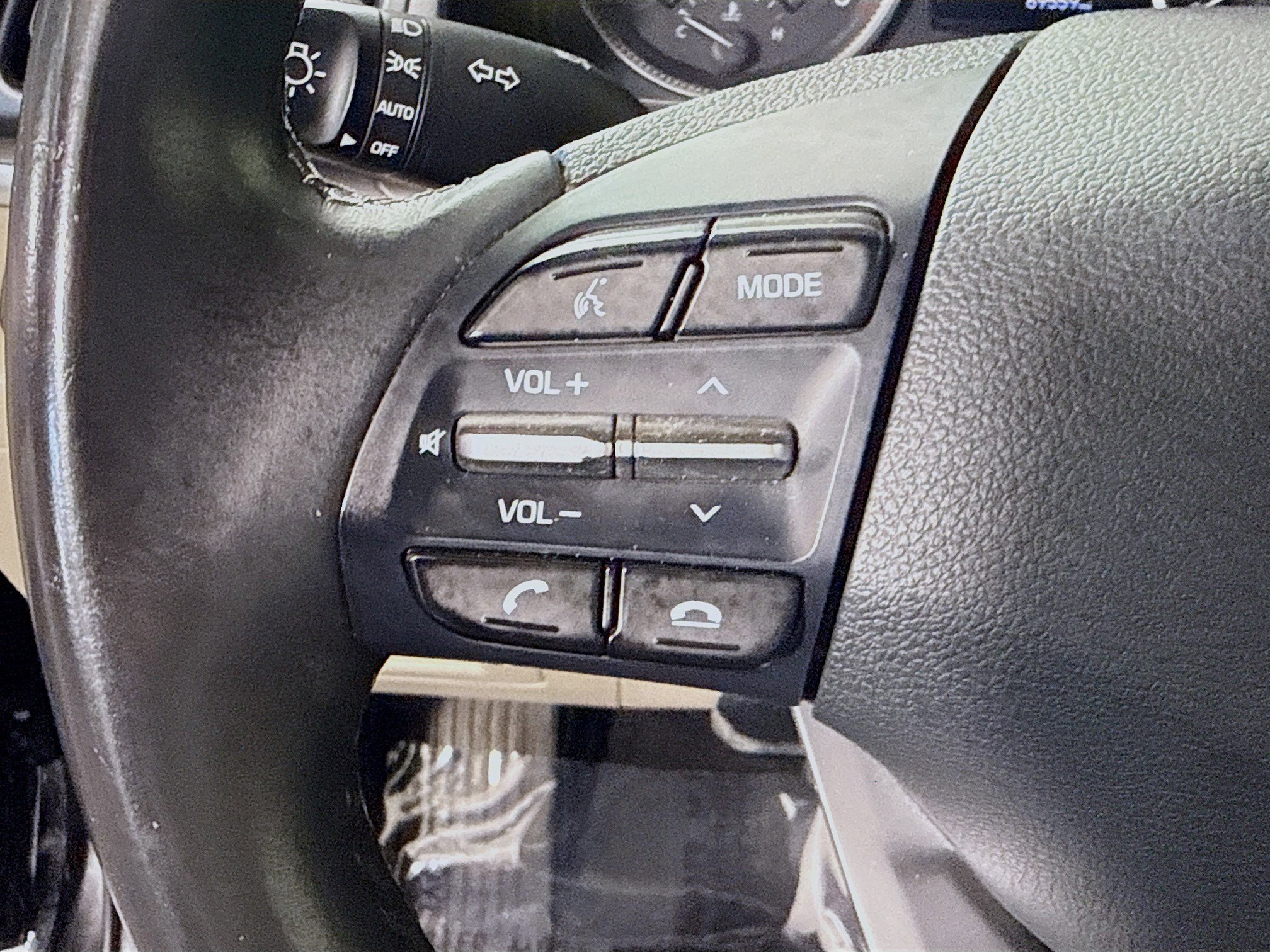 Used 2019 Hyundai Elantra Value Edition FWD image 14
