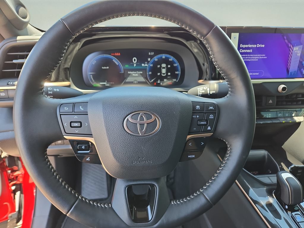 Certified 2025 Toyota Crown AWD/4WD image 17