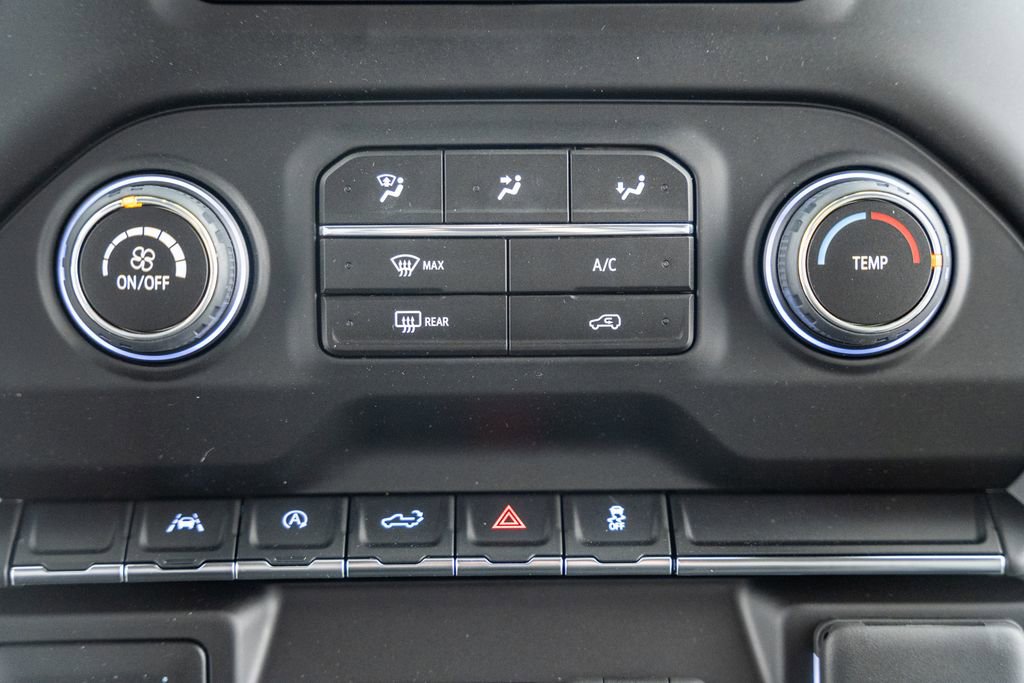 New 2026 Chevrolet Silverado 1500 Custom w/ Turbomax Blackout Package AWD/4WD image 26