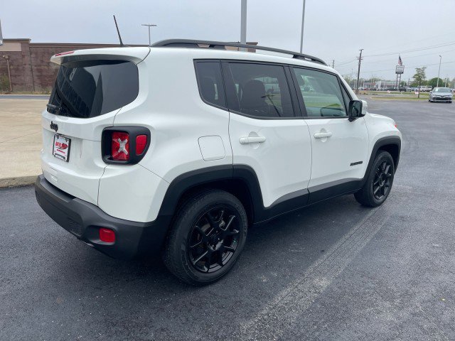 Used 2020 Jeep Renegade Altitude image 3