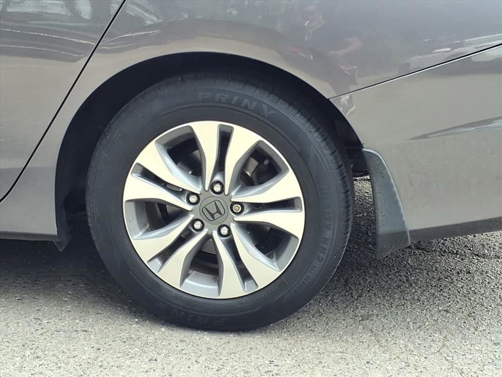Used 2014 Honda Accord LX image 30