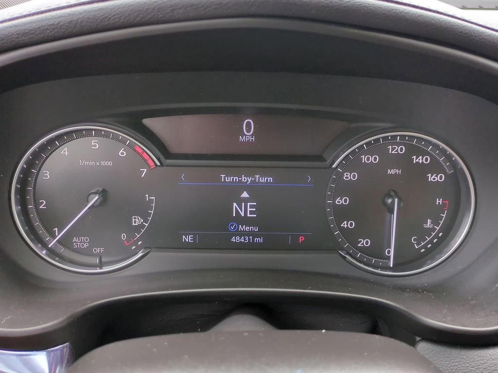 Used 2023 Cadillac XT4 Luxury w/ Cold Weather Package image 15