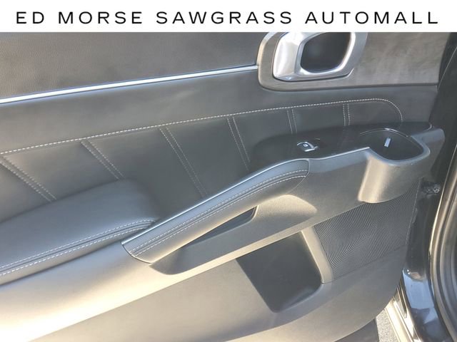 Used 2024 Kia Sorento SX image 14