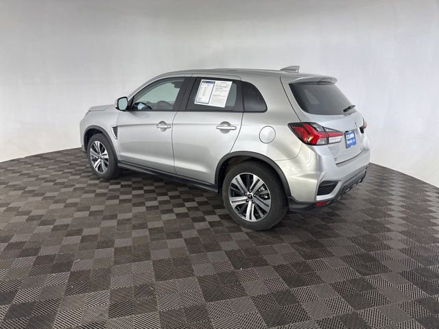 Used 2025 Mitsubishi Outlander Sport ES image 9