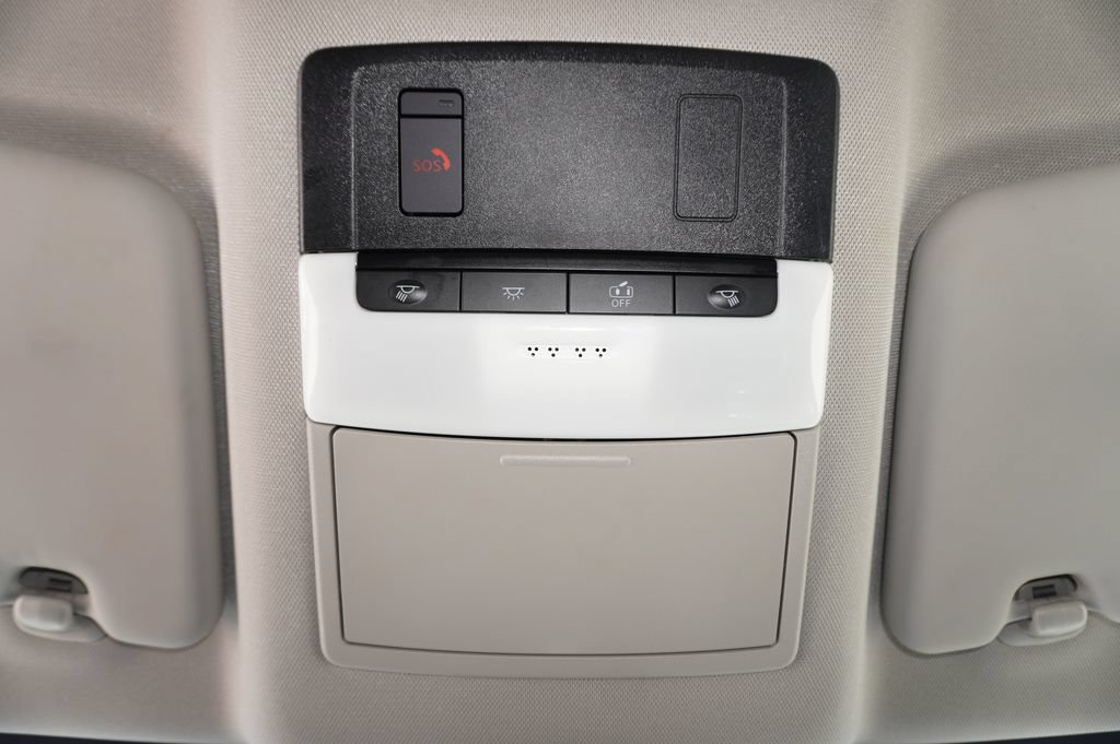 Used 2024 Nissan Rogue SV FWD image 21