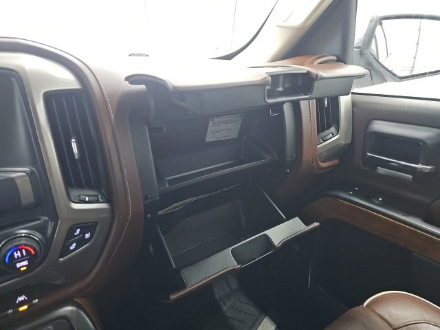 Used 2018 Chevrolet Silverado 1500 High Country image 30