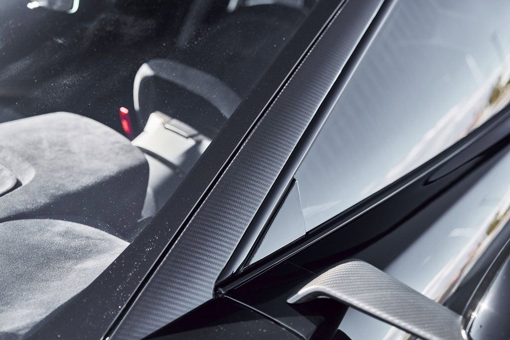 Used 2020 Ford GT Carbon Series image 12