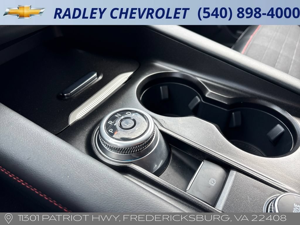 Used 2025 Ford Explorer ST-Line w/ ST-Line Street Pack AWD/4WD image 11