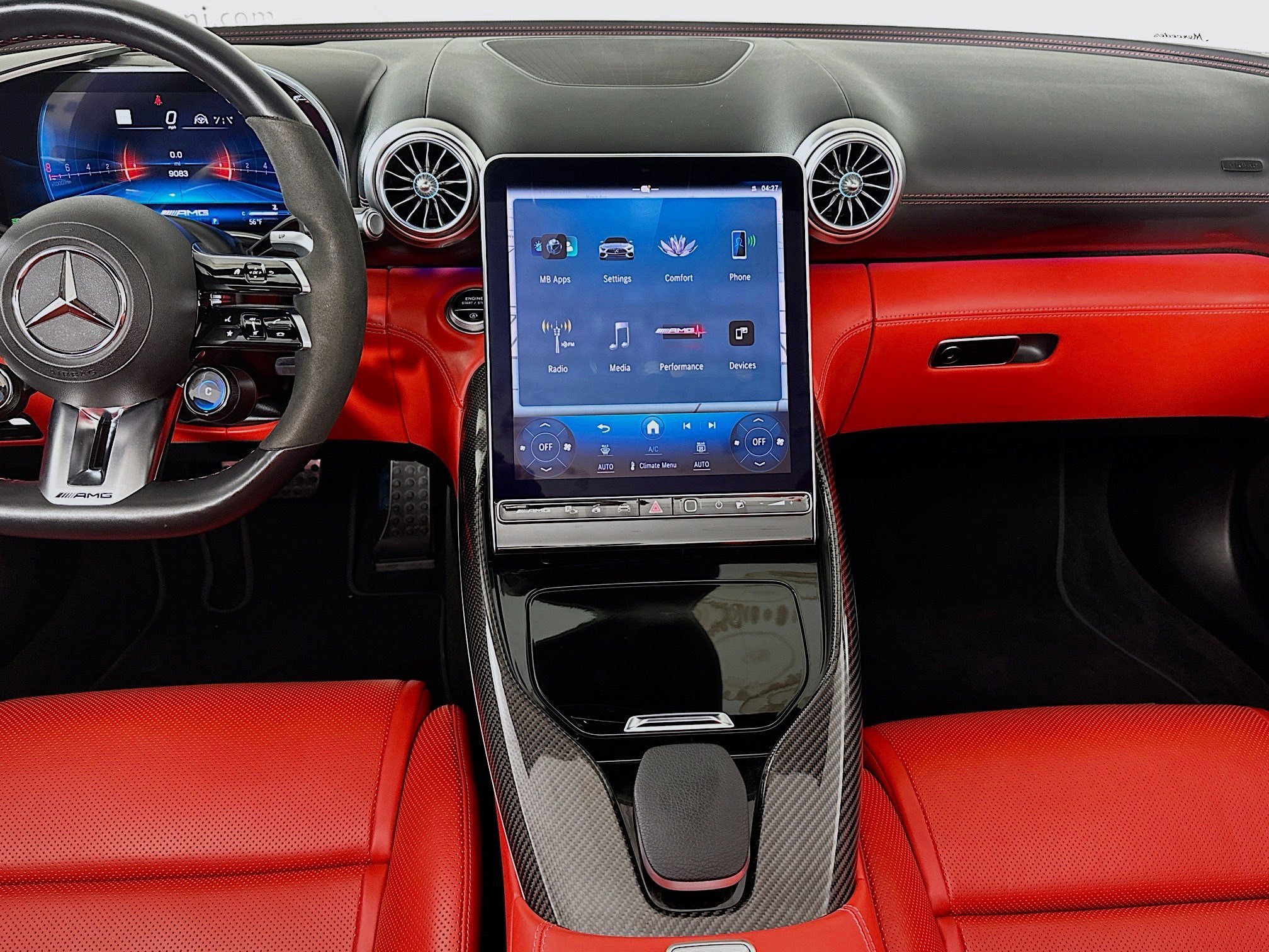 Used 2022 Mercedes-Benz SL 55 AMG 4MATIC w/ Driver Assistance Package image 11