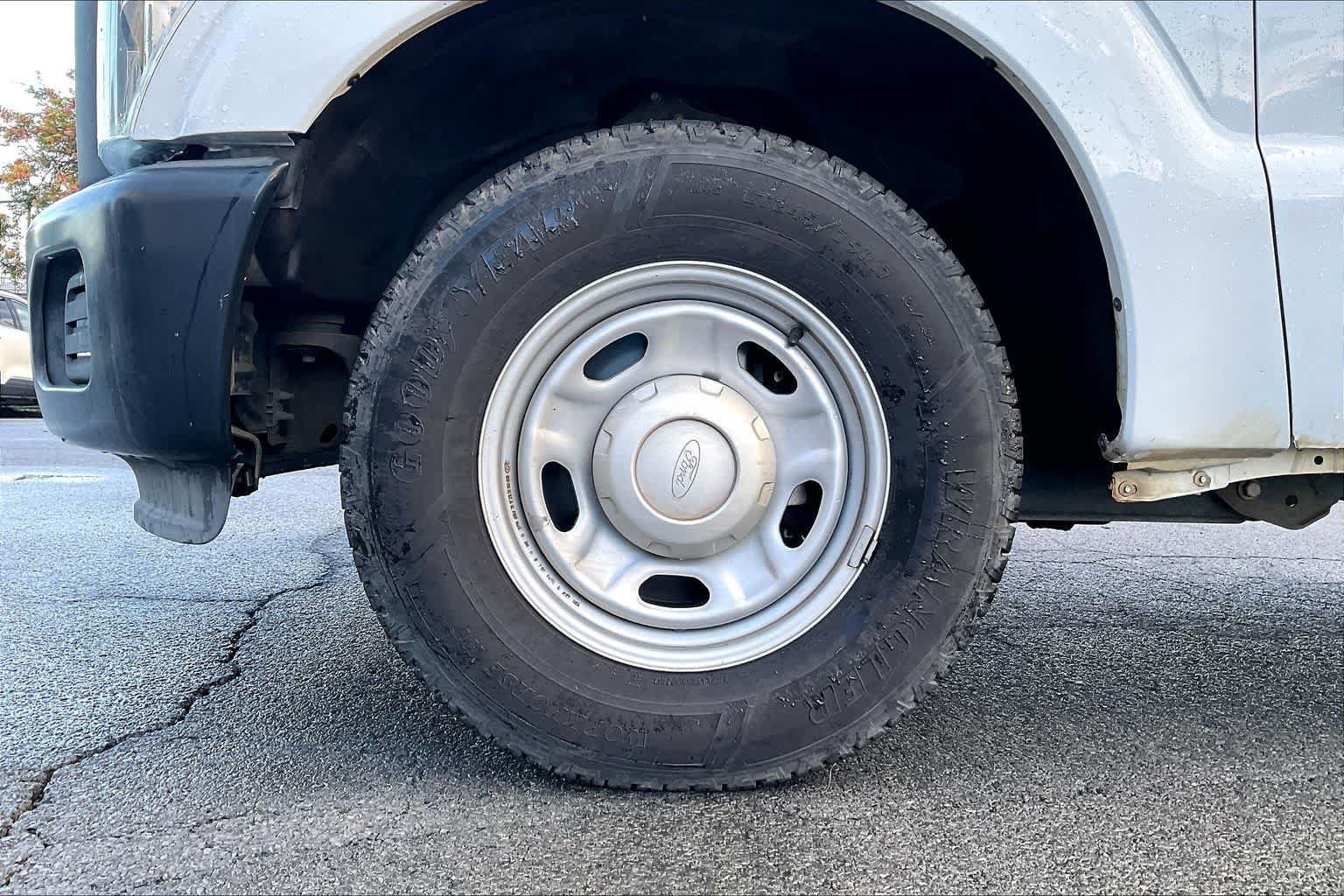 Used 2016 Ford F250 XL RWD image 8