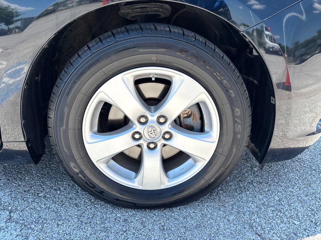 Used 2017 Toyota Sienna LE FWD image 43
