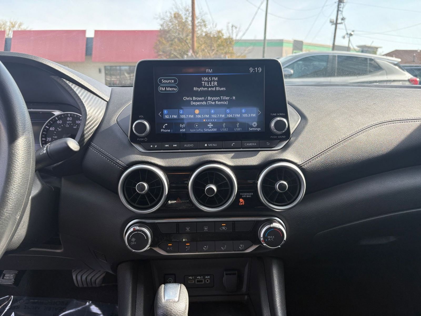 Used 2024 Nissan Sentra SV FWD image 17