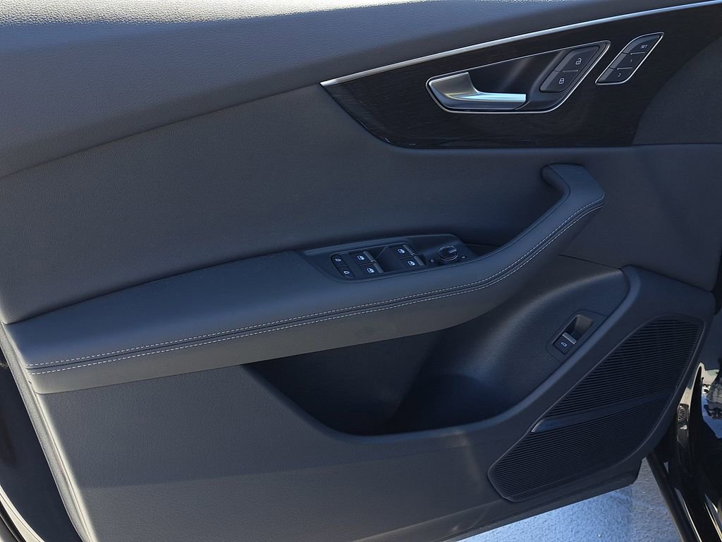 New 2026 Audi Q8 Premium Plus image 20