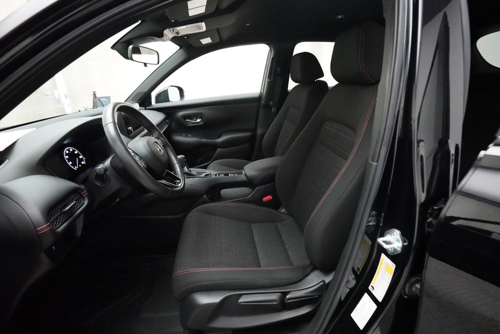 Certified 2024 Honda HR-V Sport image 7
