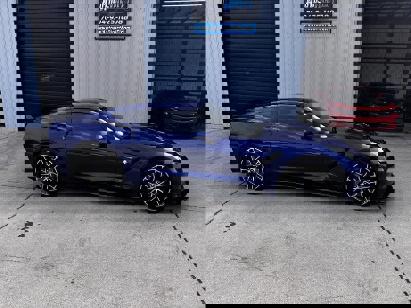 Used 2017 Chevrolet Corvette Stingray Coupe w/ 1LT image 7