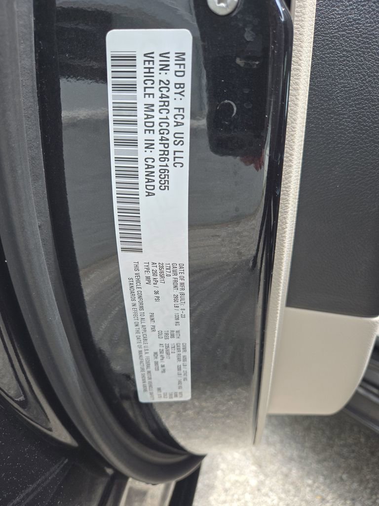 Used 2023 Chrysler Voyager LX FWD image 29