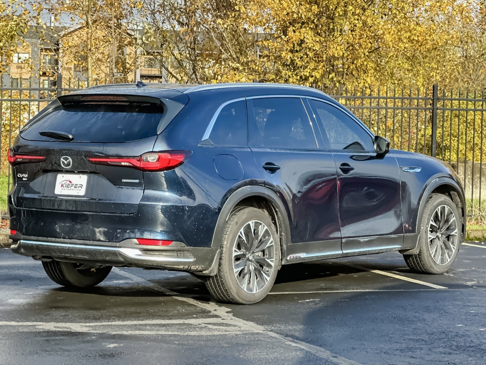 Certified 2025 MAZDA CX-90 Plug-In Hybrid w/ Premium Plus image 4