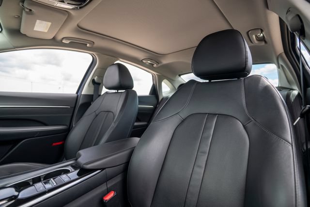 Used 2020 Hyundai Sonata Limited FWD image 4