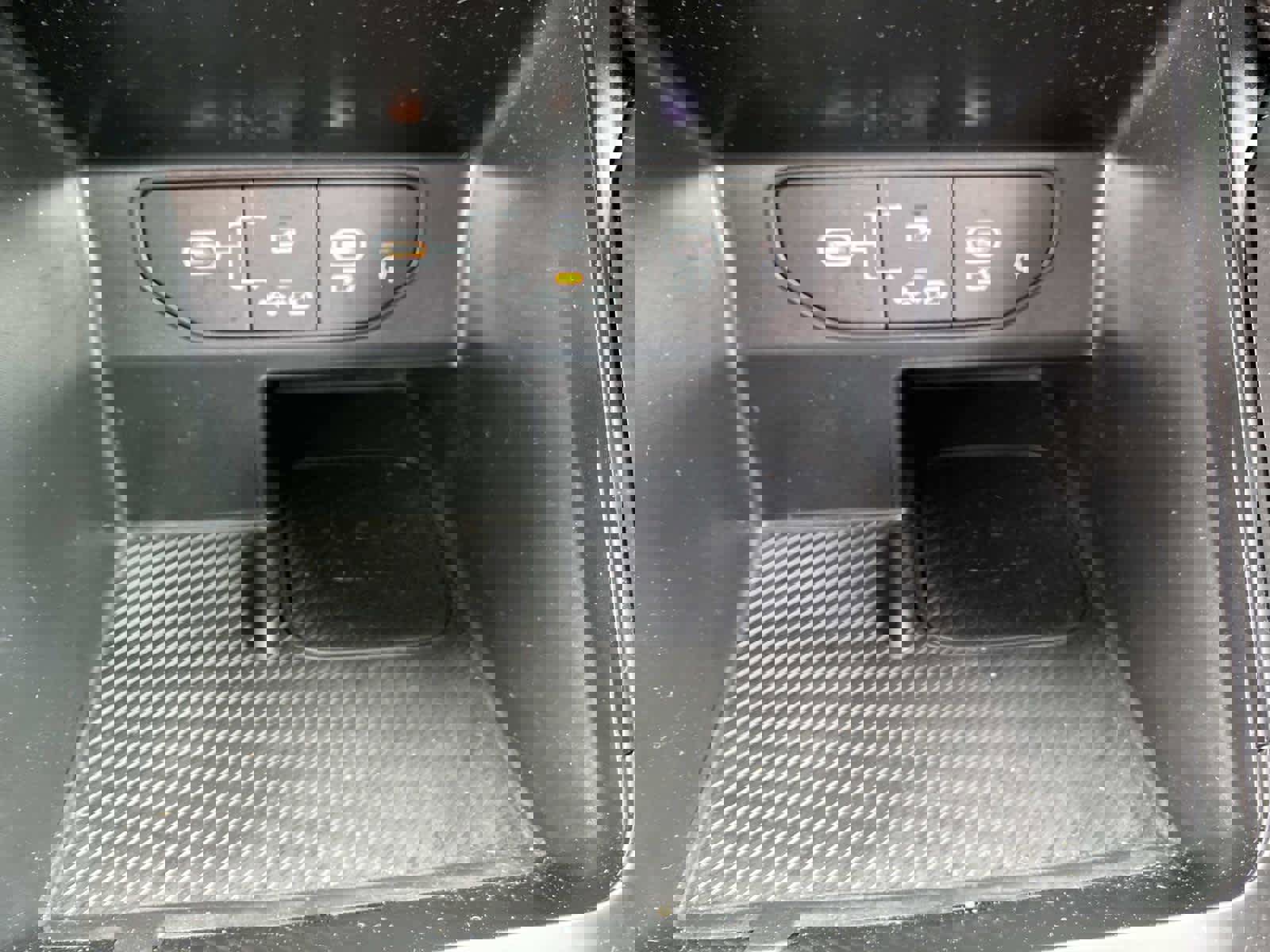 Used 2024 Kia Sorento S image 13