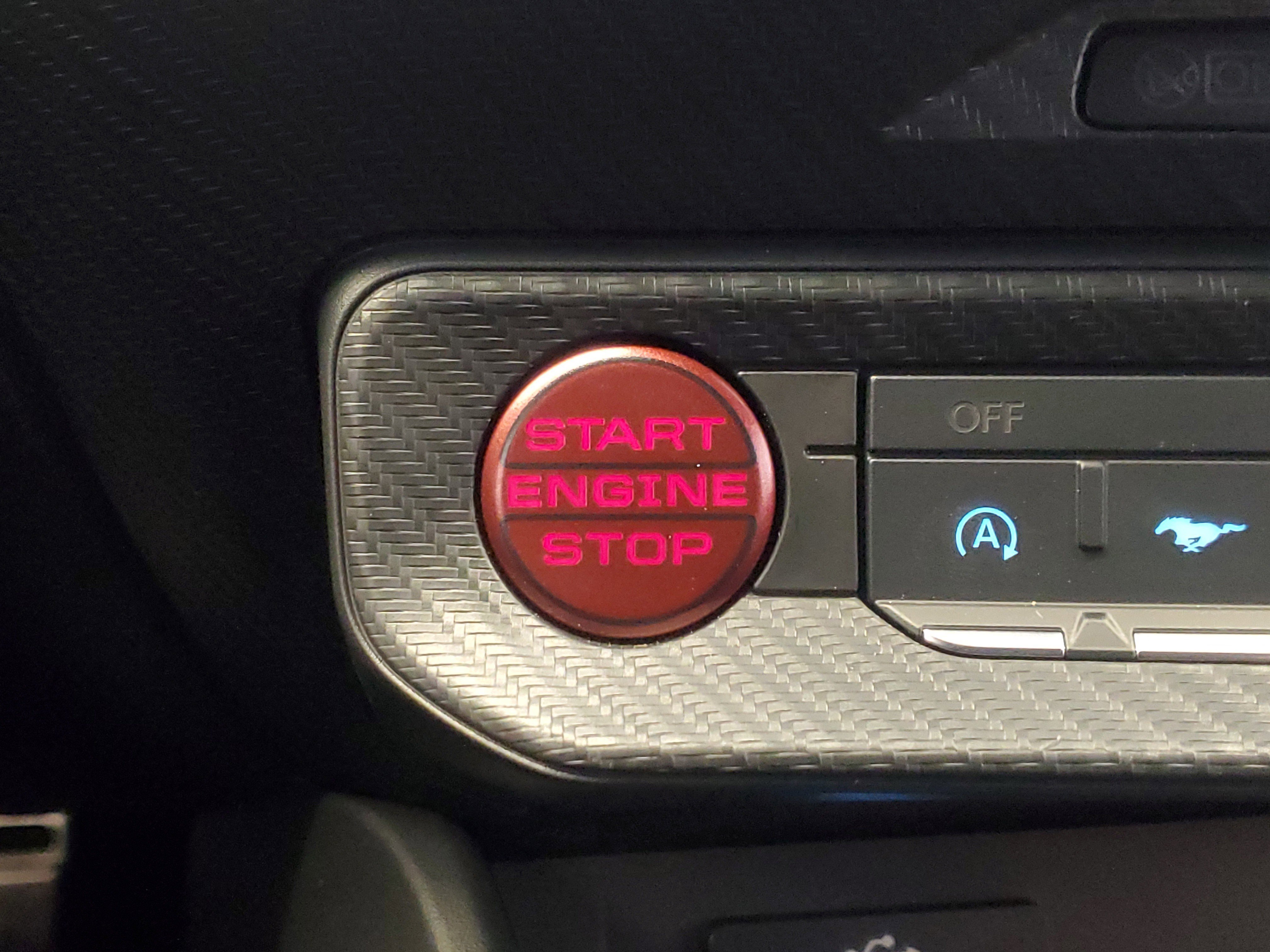 Used 2025 Ford Mustang Premium RWD image 29