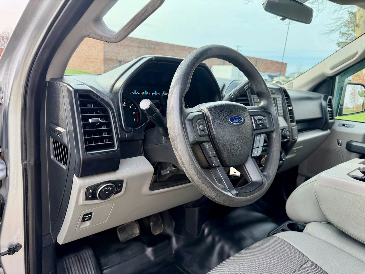 Used 2016 Ford F150 XL w/ Equipment Group 101A Mid image 19