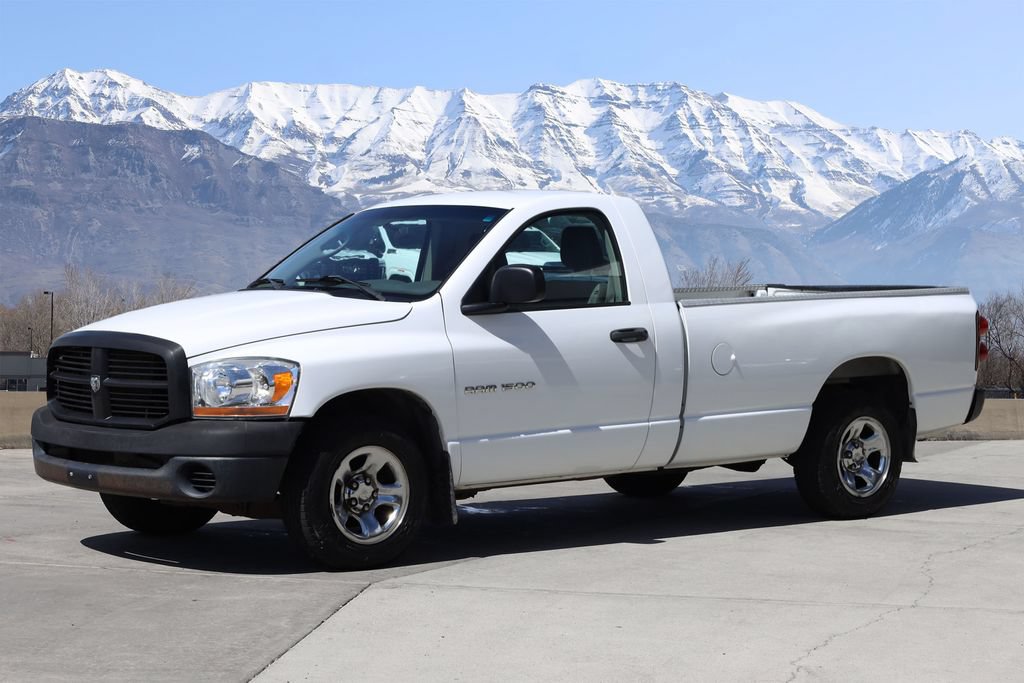 Used 2007 Dodge Ram 1500 Truck ST w/ V6 Value Group RWD image 2