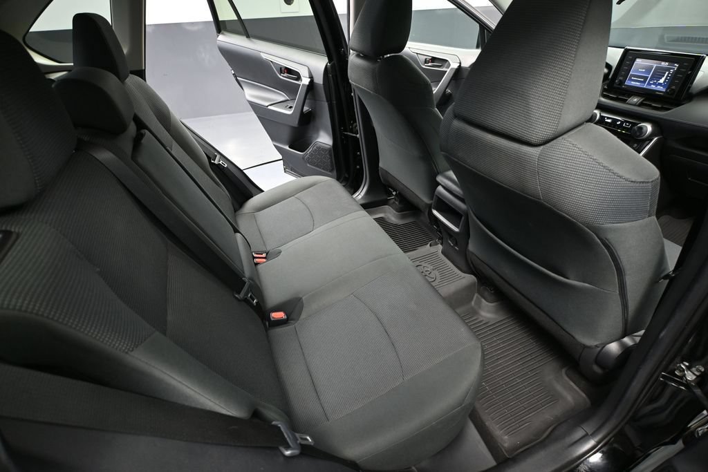 Used 2020 Toyota RAV4 LE w/ All Weather Liner Package AWD/4WD image 41