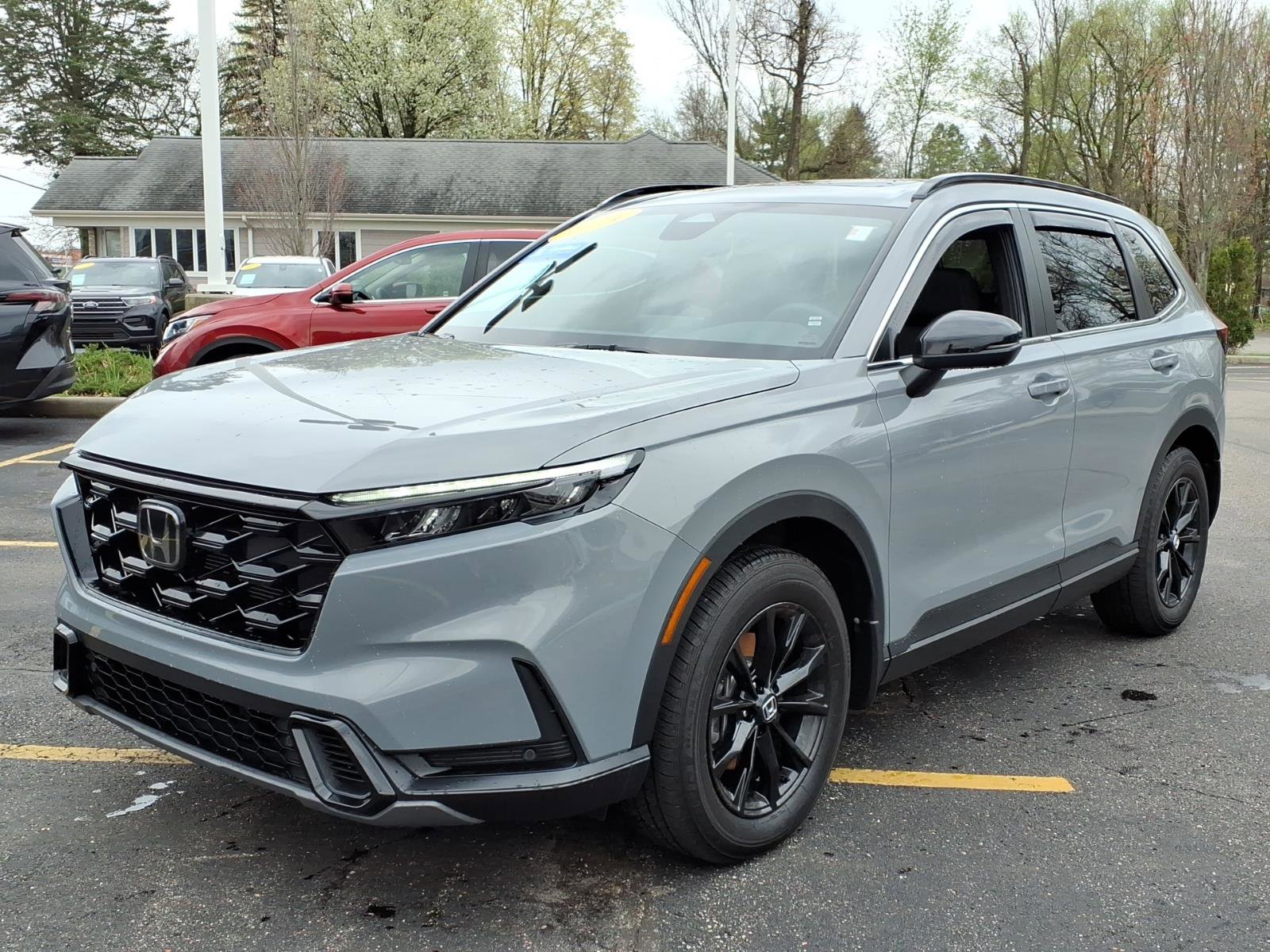 Certified 2024 Honda CR-V Sport-L image 3