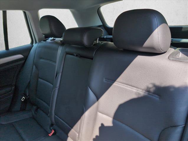 Used 2015 Volkswagen Golf TDI FWD image 18