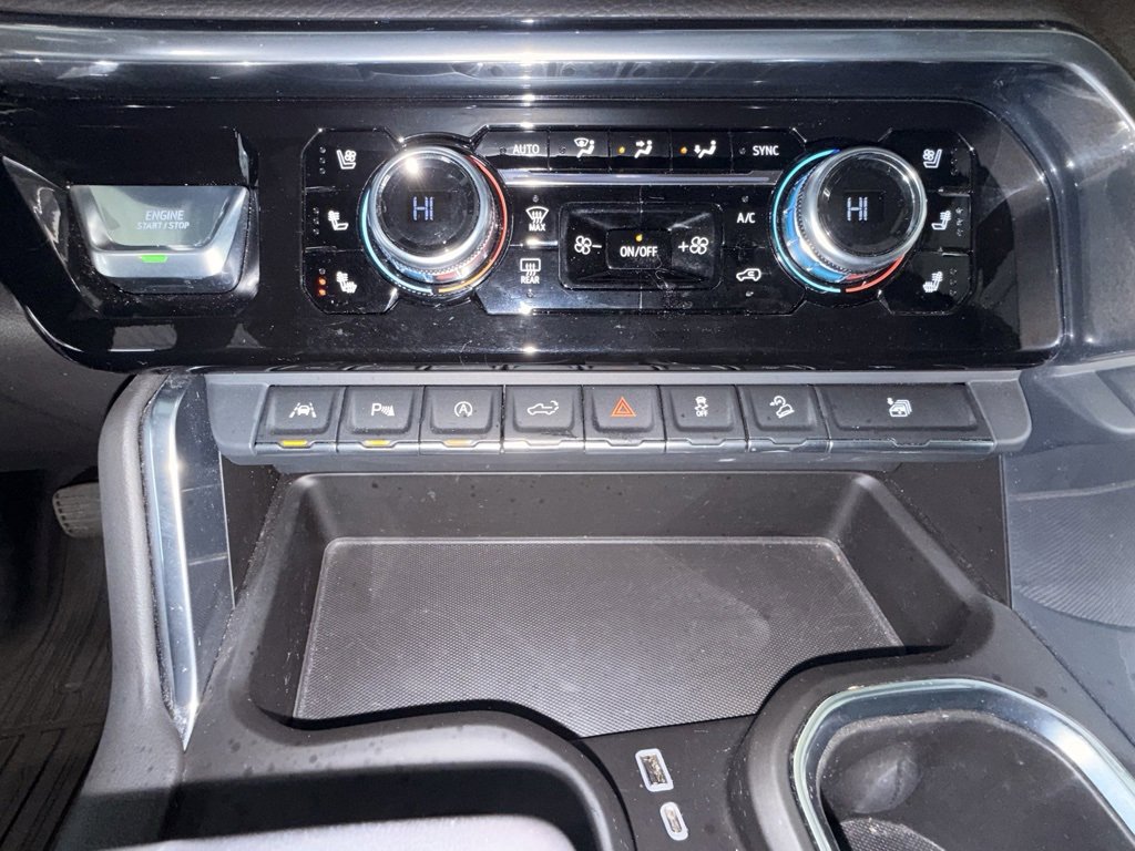 Used 2022 GMC Sierra 1500 Denali image 32