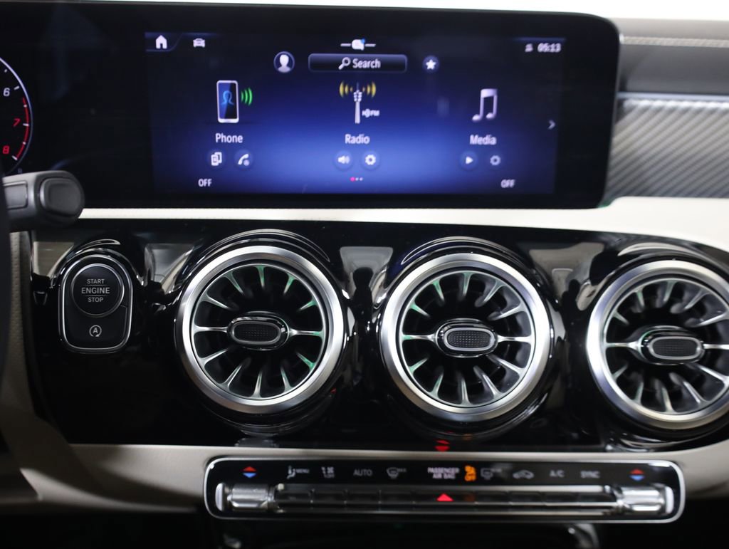 Certified 2025 Mercedes-Benz CLA 250 4MATIC image 22