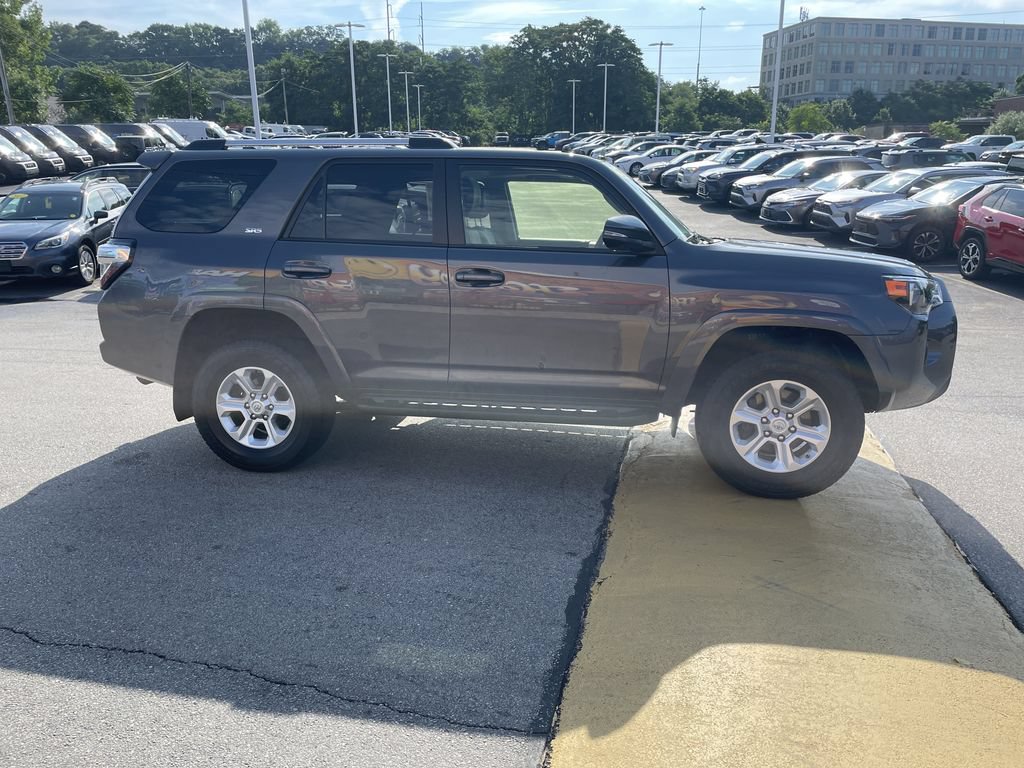 Used 2023 Toyota 4Runner SR5 Premium w/ Moonroof Package AWD/4WD image 7