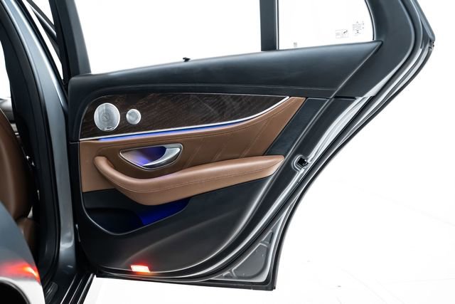 Used 2018 Mercedes-Benz E 63 AMG S image 30