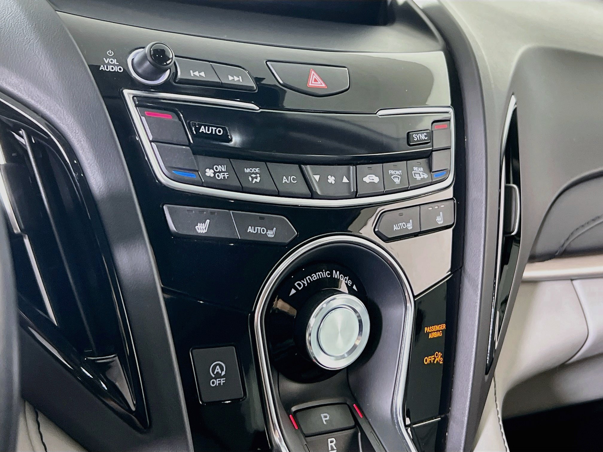 Used 2019 Acura RDX w/ Technology Package AWD/4WD image 16