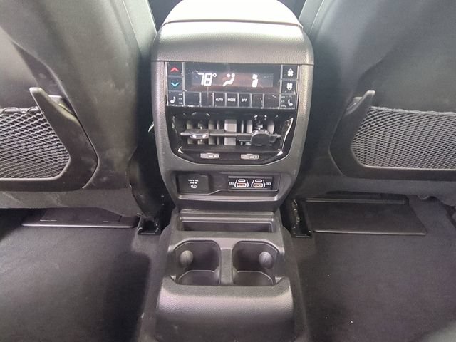 New 2025 Jeep Grand Cherokee L Limited w/ Black Appearance Package AWD/4WD image 29
