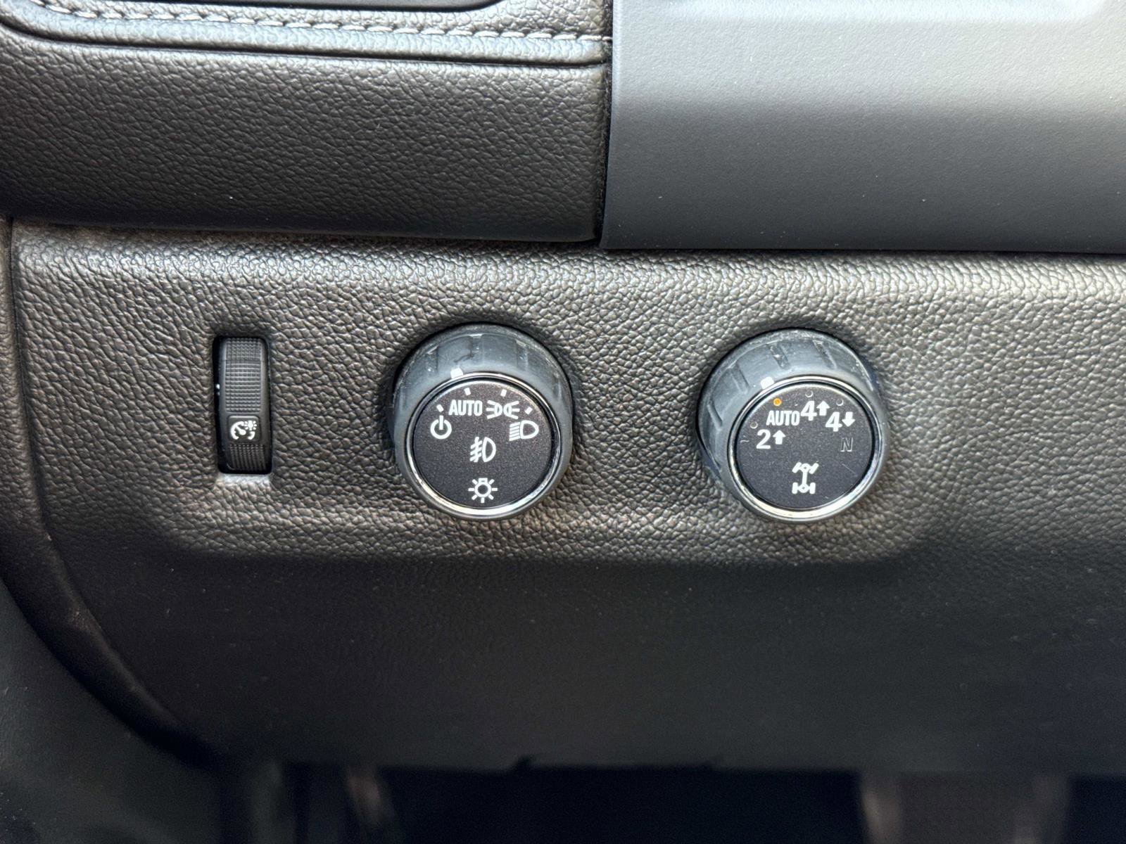 Used 2019 GMC Canyon SLE image 13