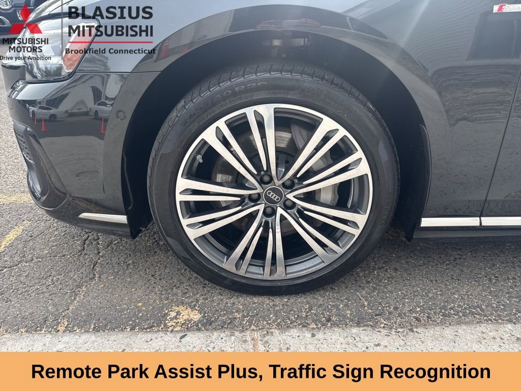Used 2023 Audi A8 L 3.0T w/ Comfort Plus Package AWD/4WD image 19