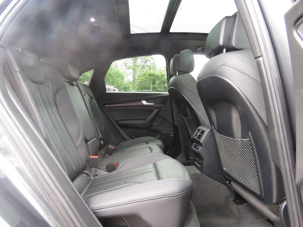 Used 2022 Audi Q5 2.0T Premium Plus AWD/4WD image 16