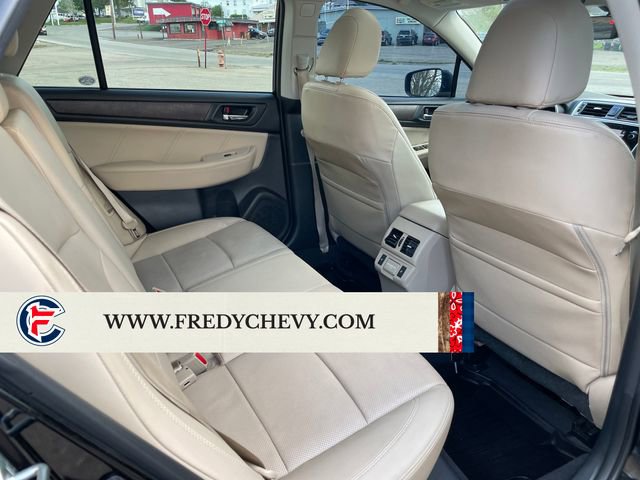 Used 2018 Subaru Outback 2.5i Limited AWD/4WD image 37