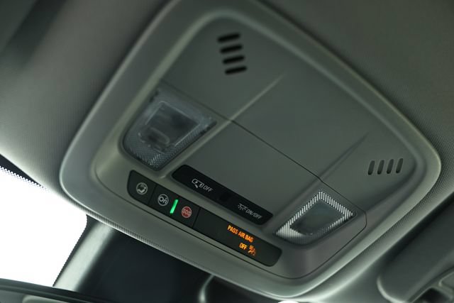 Used 2023 Chevrolet Malibu LT FWD image 40