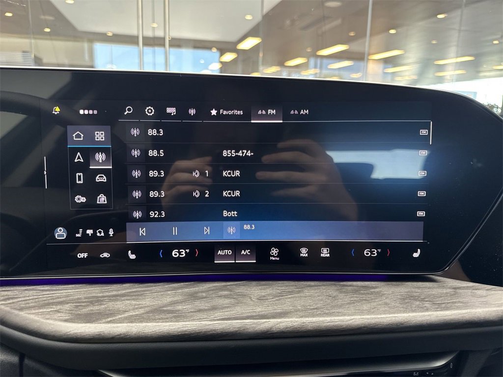 New 2025 Audi Q5 Premium Plus image 16