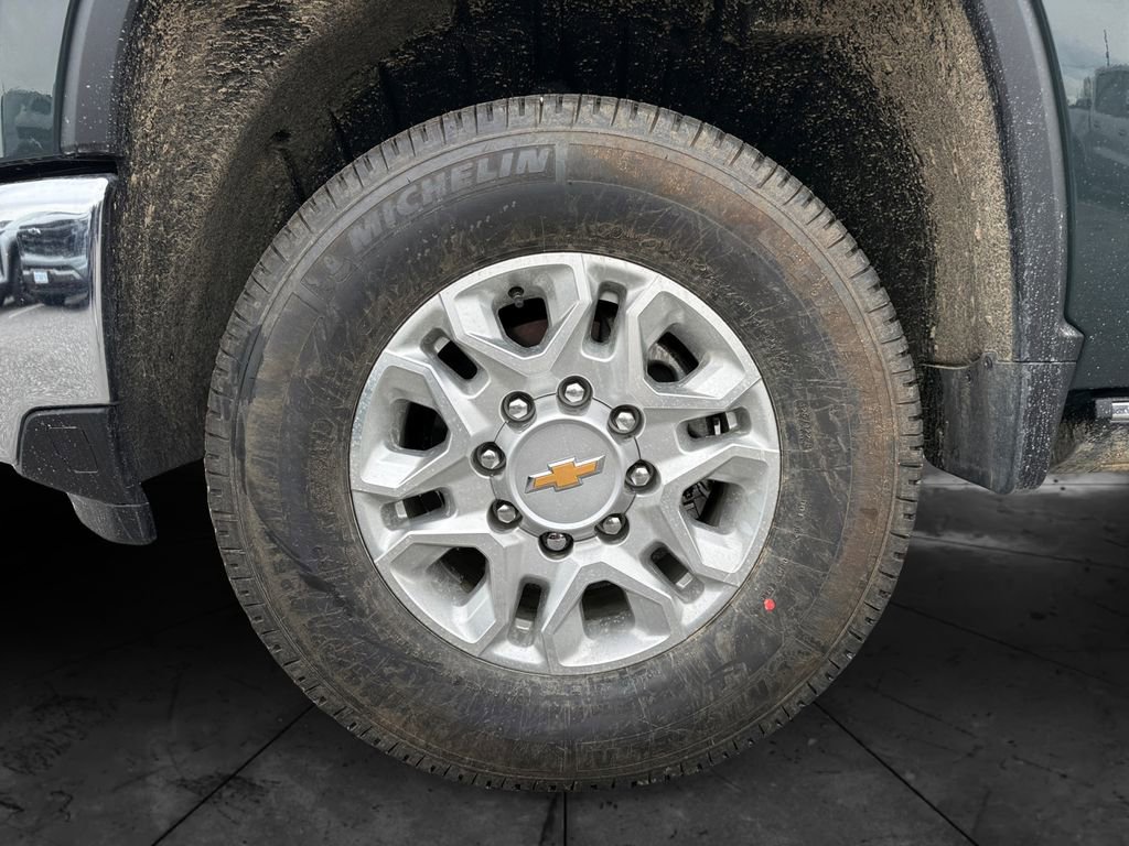 New 2026 Chevrolet Silverado 2500 LTZ w/ LTZ Premium Package AWD/4WD image 14