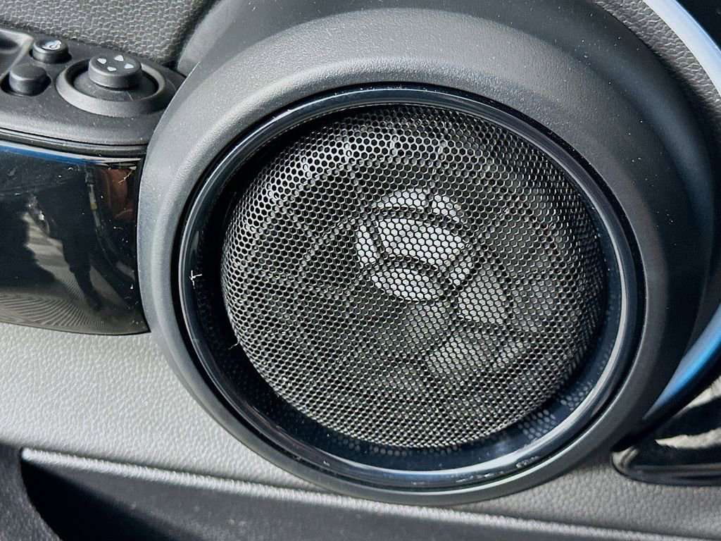 Used 2023 MINI Cooper S FWD image 19
