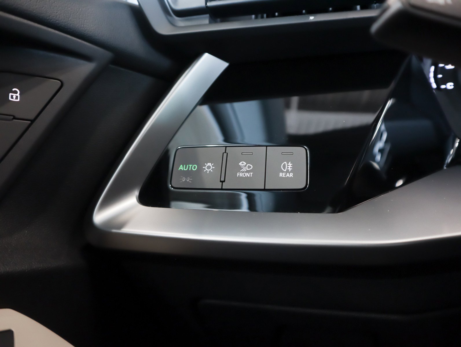 Used 2023 Audi A3 2.0T Premium w/ Convenience Package image 23