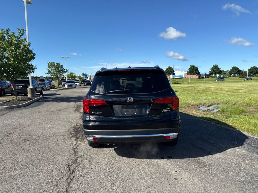 Used 2017 Honda Pilot Elite image 6