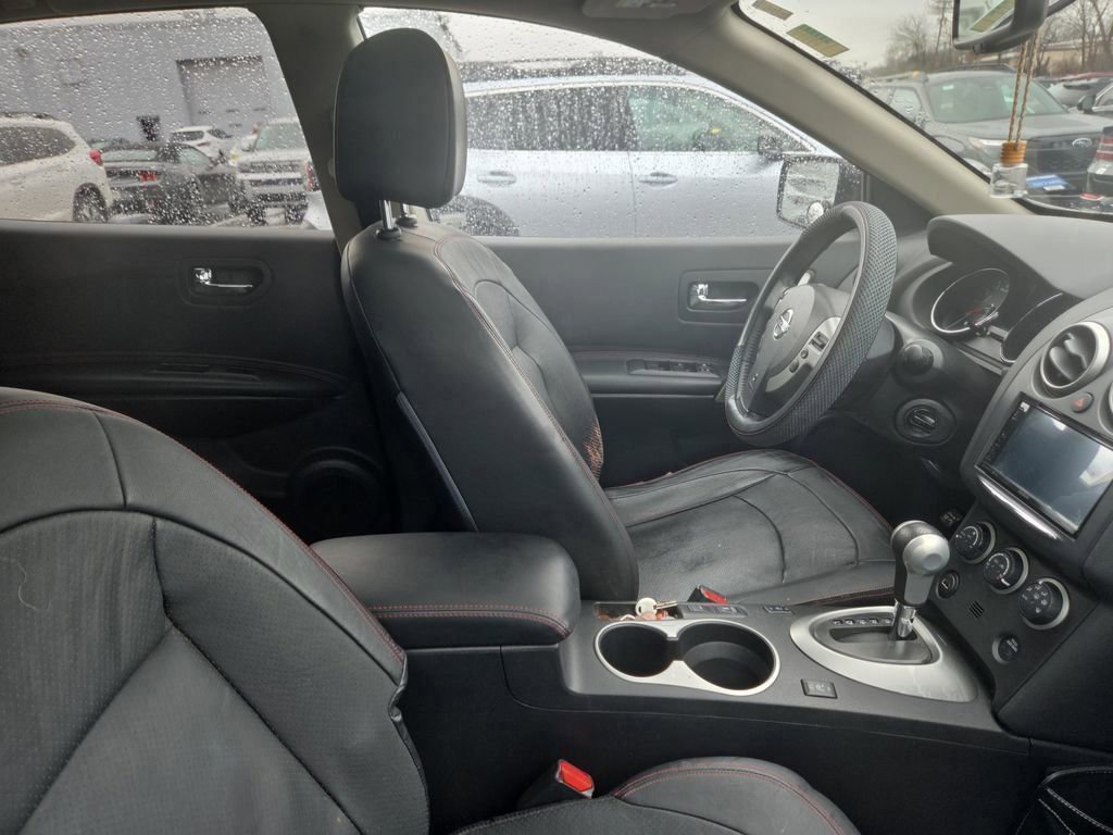 Used 2013 Nissan Rogue SL image 11