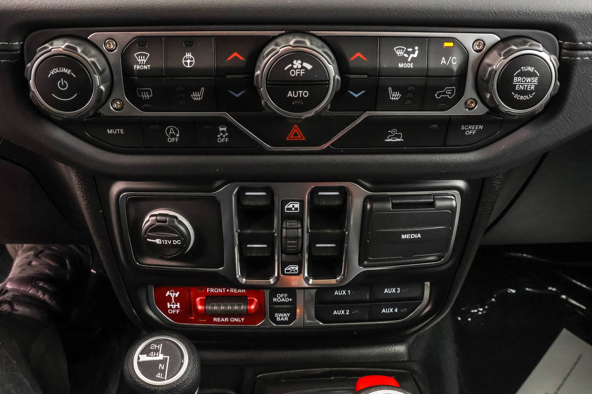 New 2025 Jeep Gladiator Rubicon w/ Convenience Group image 18