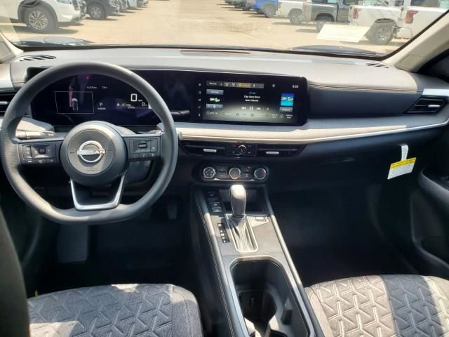 New 2025 Nissan Kicks SV w/ SV Premium Package image 9