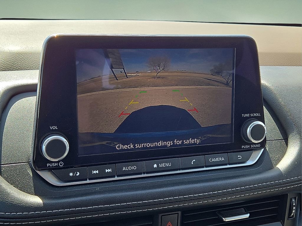 Used 2023 Nissan Rogue SV image 26